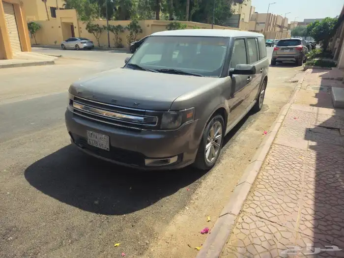 للبيع فورد فلكس 2014 1