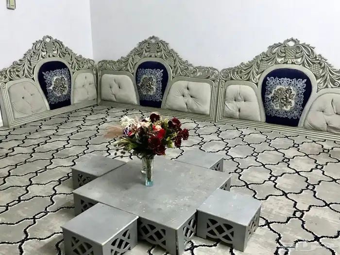 مجلس ارضي للبيع وقابل للتفاوض 2