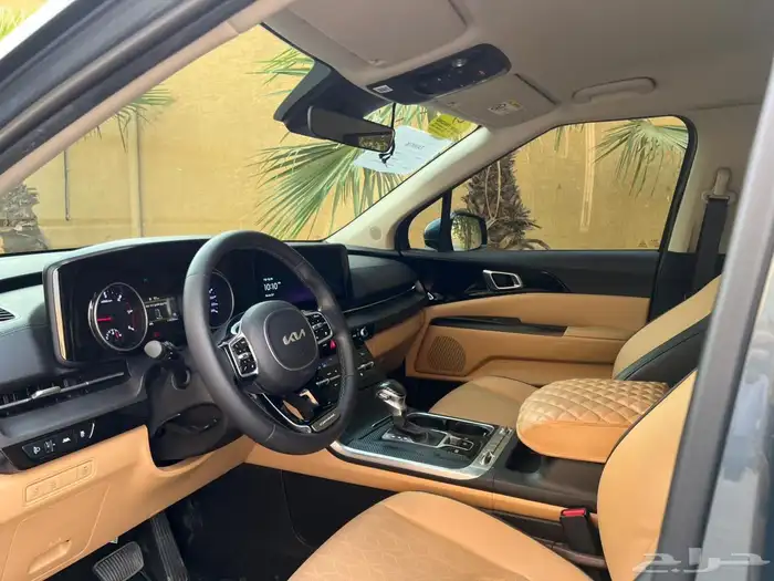 كيا كرنفال فل كامل موديل 2022 28