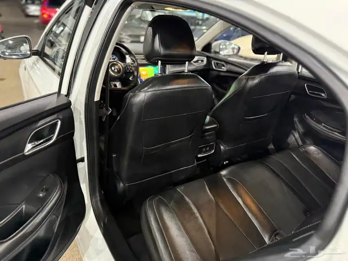 ام جي 5 MG 2023 فل كامل . 24