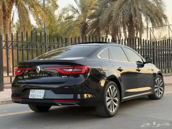 رينو 2018 تاليسمان ( بحالة ممتازة ) 8