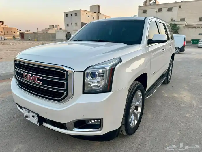 يوكن 2015 SLT اعلئ فئة وكالة 5