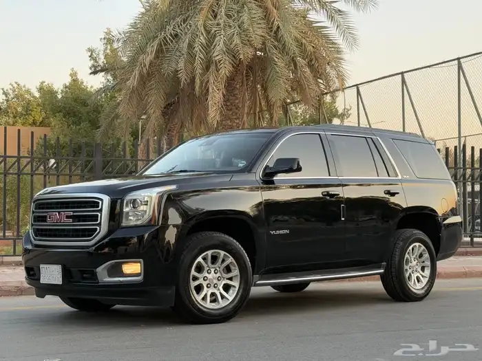 جي ام سي - يوكن - 2017 ( بحالة ممتازة ) 1