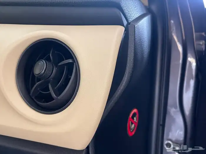 للبيع كورلا 2017 بحالة الوكاله 29