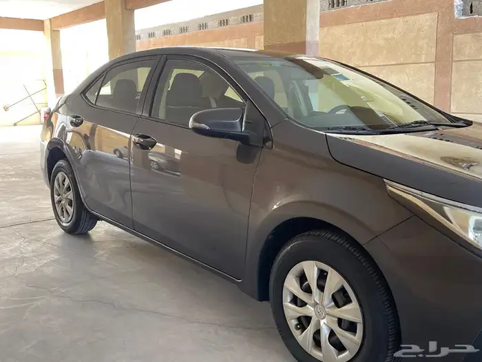 للبيع كورلا 2017 بحالة الوكاله 17