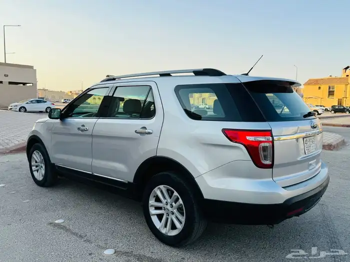 Ford Explorer 2014 Excellent Condition for Urgent sale 3