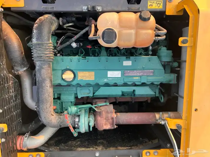 للبيع 2 بوكلينات فولفو 2023 وارد الفطيم (سعودي) 18