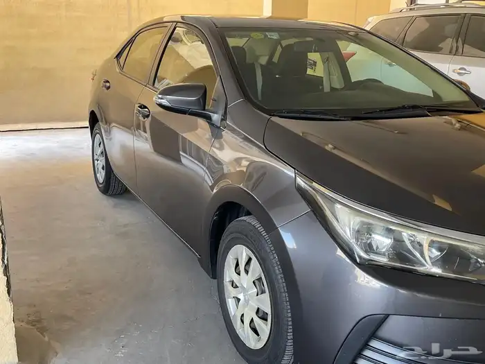 للبيع كورلا 2017 بحالة الوكاله 10