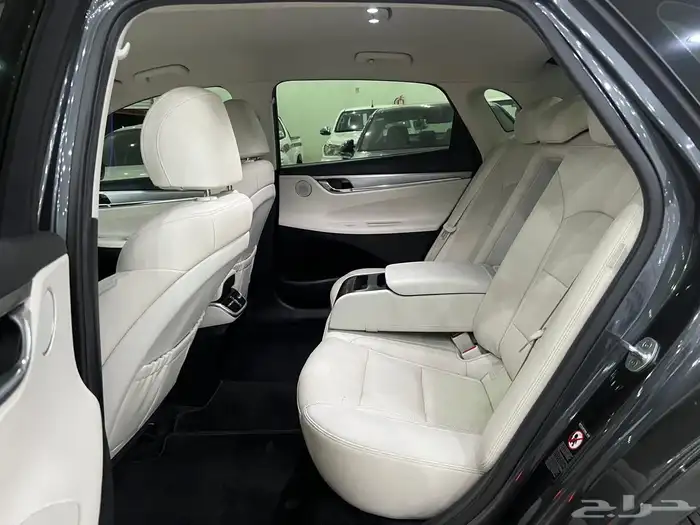 هيونداي ازيرا 14