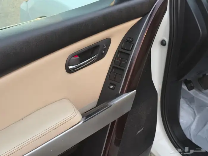 مازدا CX9 2015 ( فل كامل بحالة الوكالة ) 16