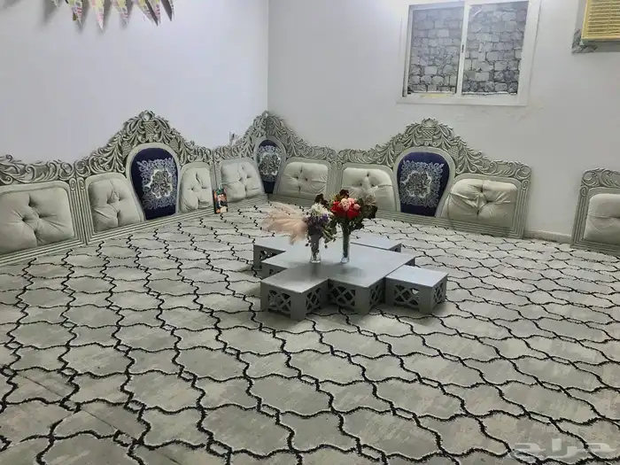 مجلس ارضي للبيع وقابل للتفاوض 0