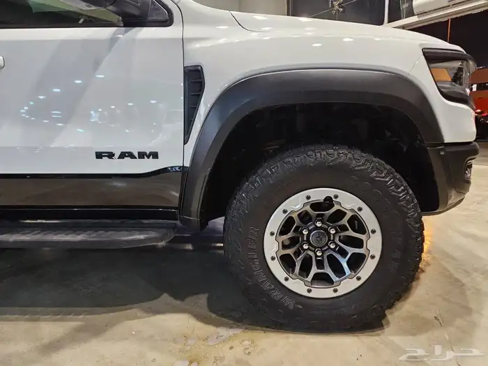 دودج RAM TRX موديل 2022م (وارد خليجي) 4