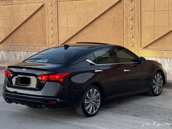 التيما 2025 نص فل تم البيع 6