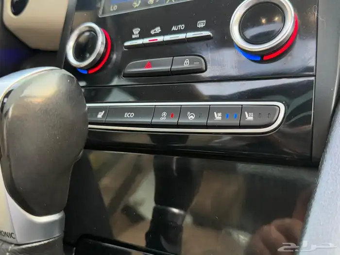 رينو 2018 تاليسمان ( بحالة ممتازة ) 26