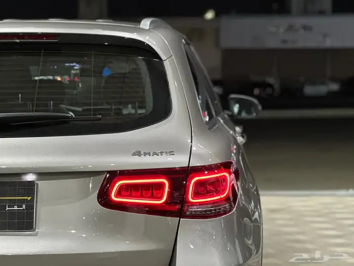 مرسيدس GLC 300 موديل 2020 5