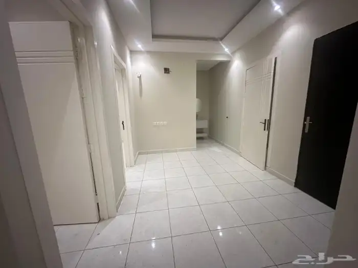 شقه للايجار حي الرمال 3