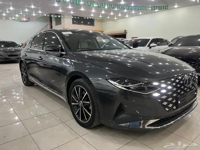 هيونداي ازيرا 2