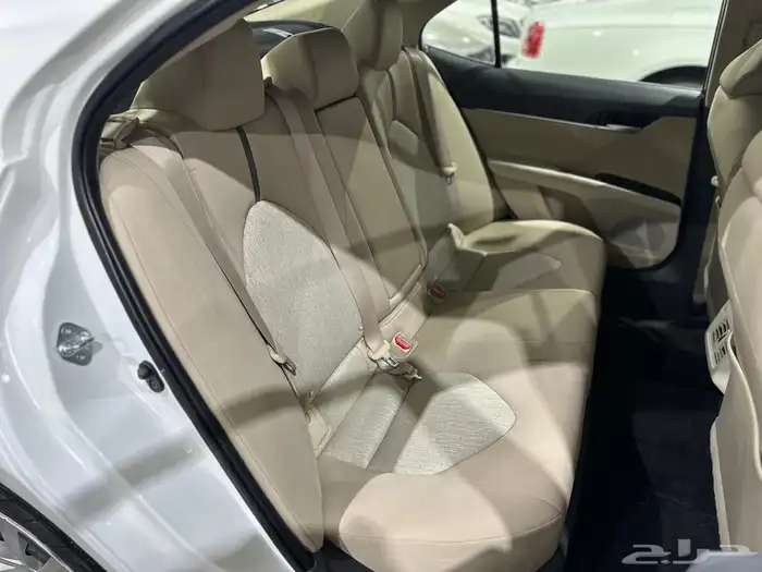 كامري LE استاندر موديل 2022 10