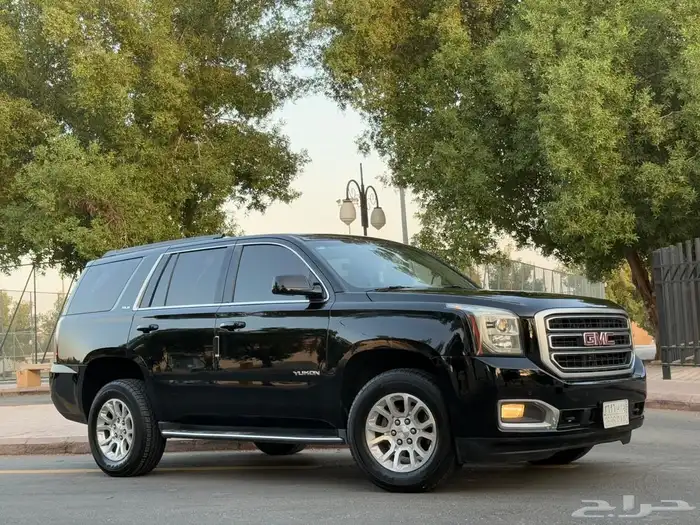 جي ام سي - يوكن - 2017 ( بحالة ممتازة ) 10