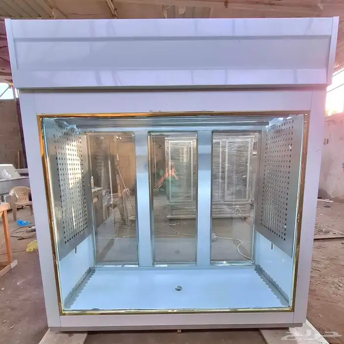 ثلاجة عرض لحوم ثلاث أبواب 5