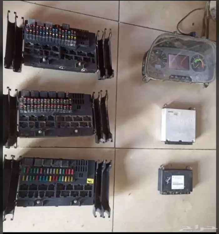 قطع تشليح جميع الشاحنات 1