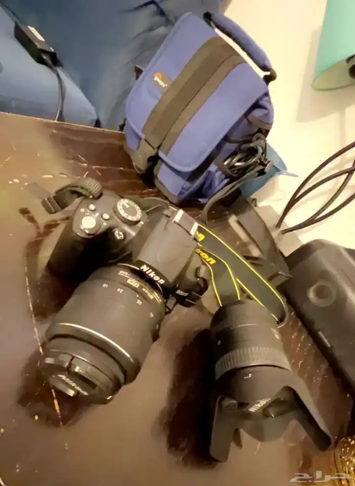 كاميرا نيكون احترافية 0