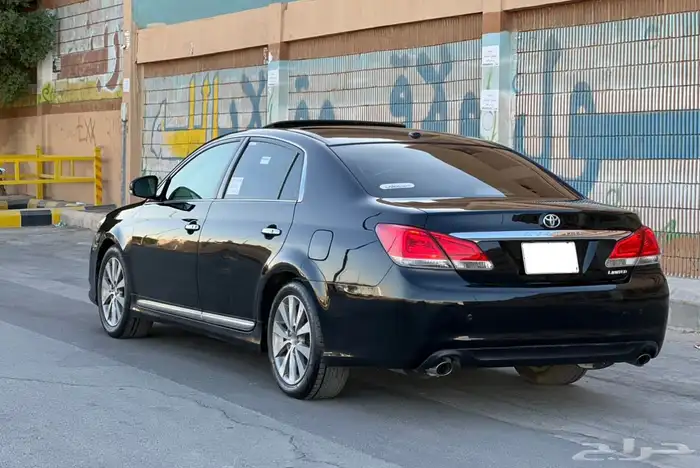 تويوتا افالون 2011 1