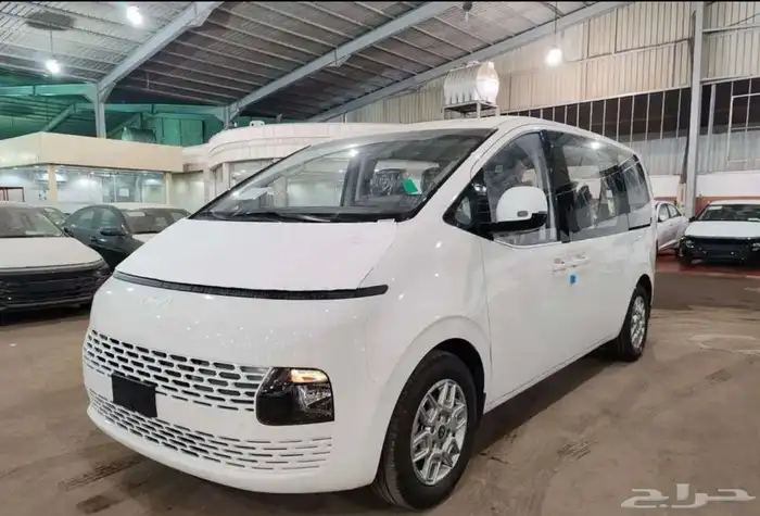 ستاريا ديزل 9 ركاب 2025 0