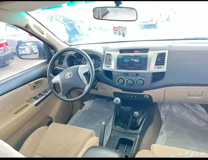 تويوتا فورتشنر 2014 سعودي 4 سلندر دبل ماشي 65 الف 11