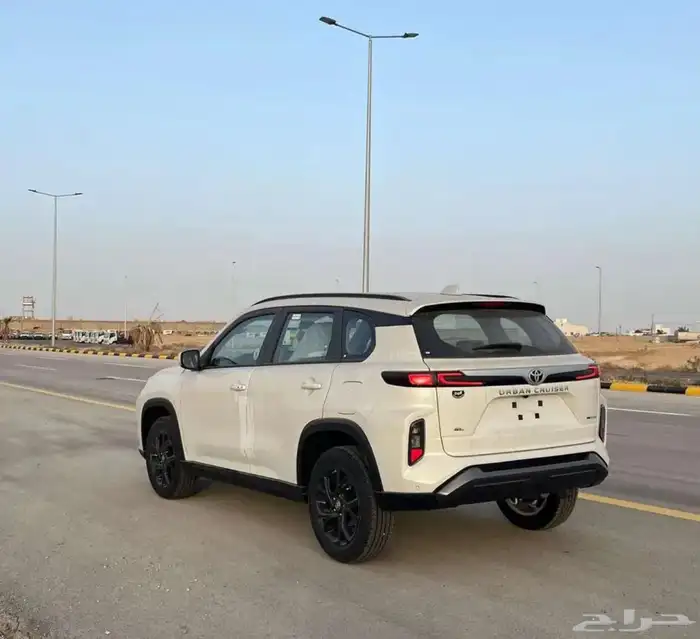 تويوتا أوربان كروزر GL بنزين 2026 0