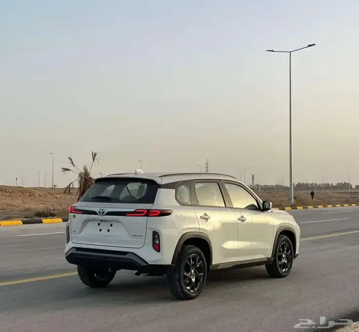 تويوتا أوربان كروزر GL بنزين 2026 2