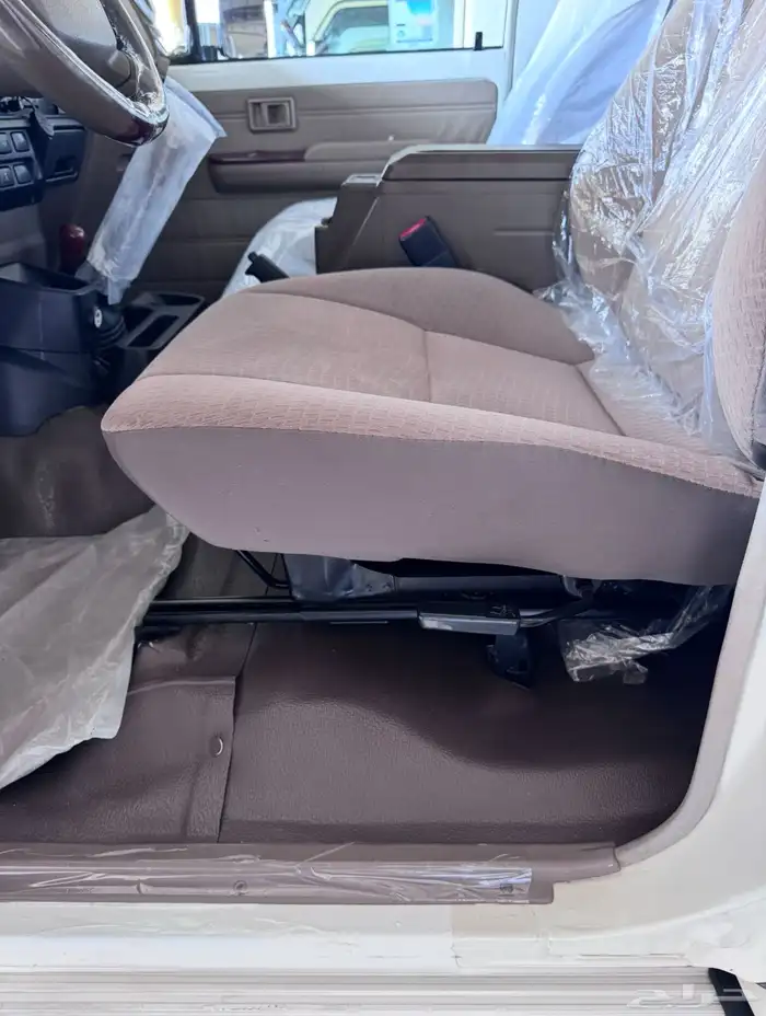 للبيع ربع 2019 بريمي فل كامل شبه الجديد 10