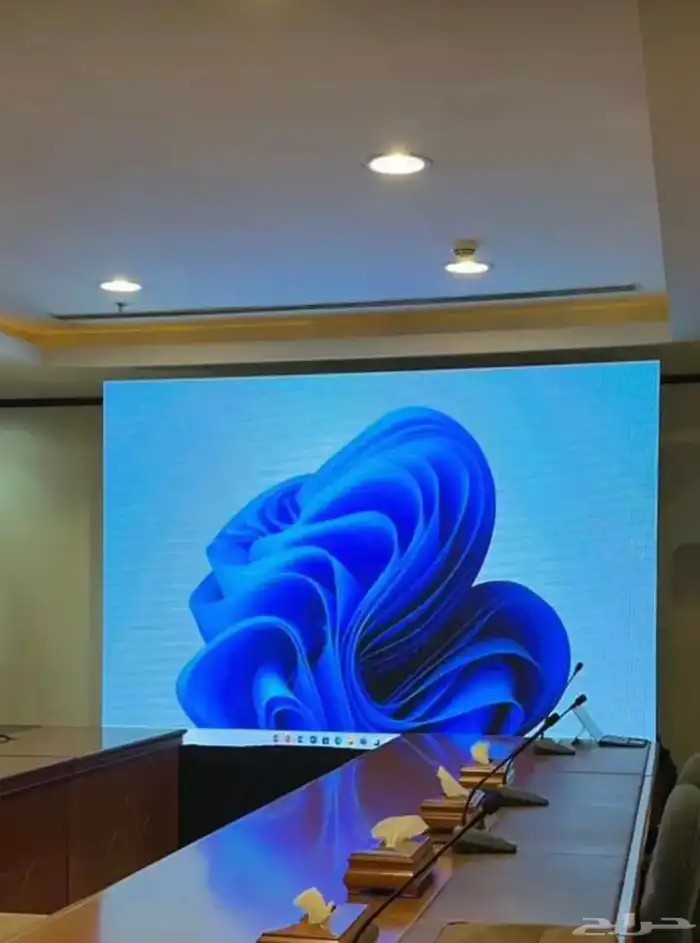 شاشات بالمتر وحفلات 4