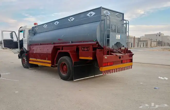 وايت ماء مديل 87 4