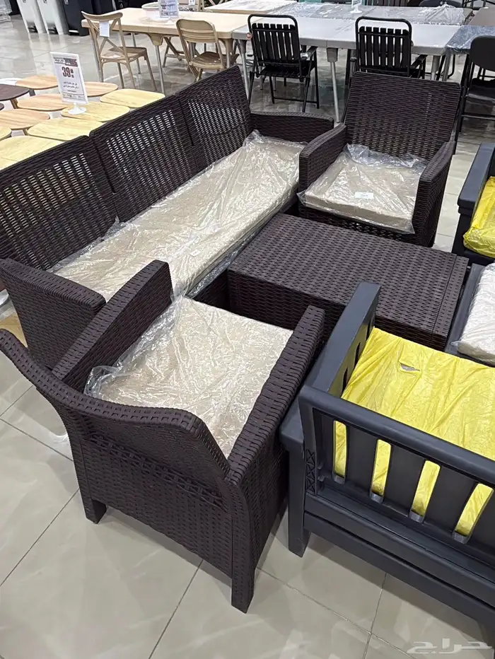 جلسة خارجية للبيت او الحديقة جديدة 0