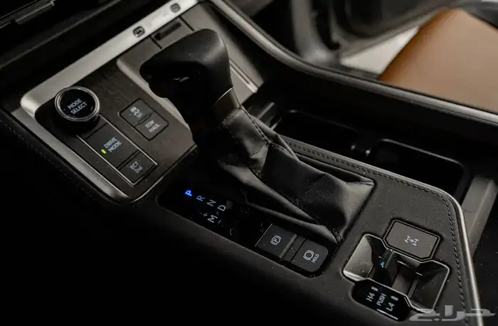 للبيع لكزز GX550 موديل 2024 فل الفل الفل وارد كندا 16