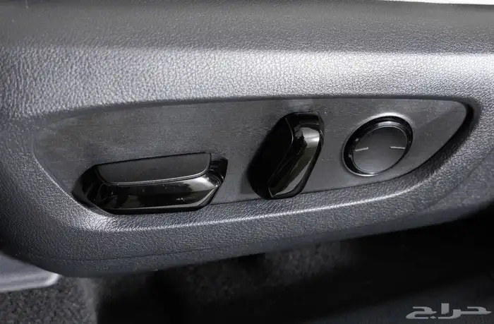 للبيع لكزز RX350 موديل 2023 ممشى قليل جدا وارد كندا 9