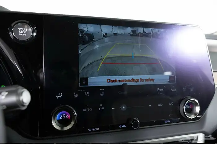 للبيع لكزز RX350 موديل 2023 ممشى قليل جدا وارد كندا 14