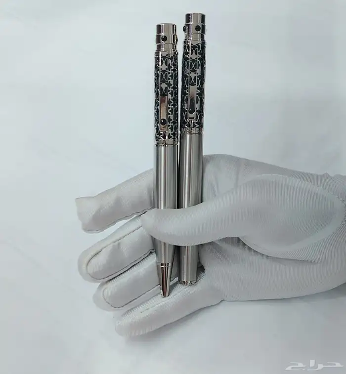 أقلام تصميم ماركة الكارتير جوده افضل من المستر 17