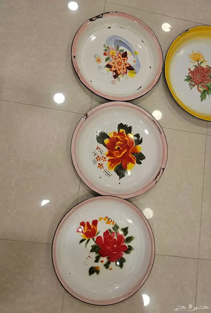 صواني للبيع 1