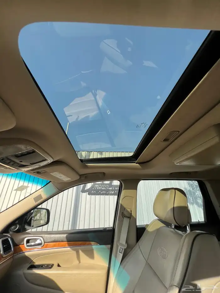 جراند شيروكي للبيع ب 25 الف 5