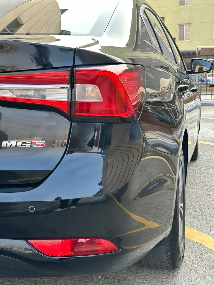 أم جي 5 فل كامل 2023 9