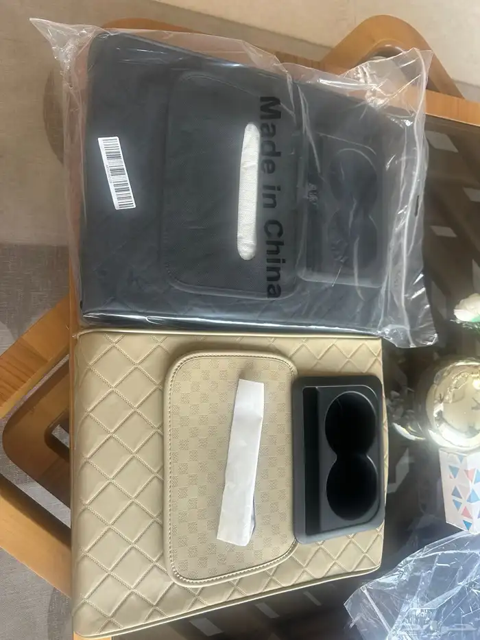 تكاية فاخرة  جلد لسيارات لاندكروزر وجيب لكزس 4