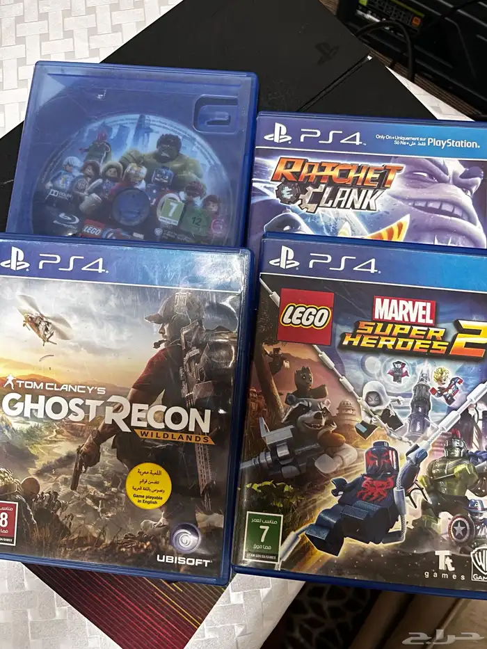 سوني فور بدون يدات مع اربع اشرطه 0