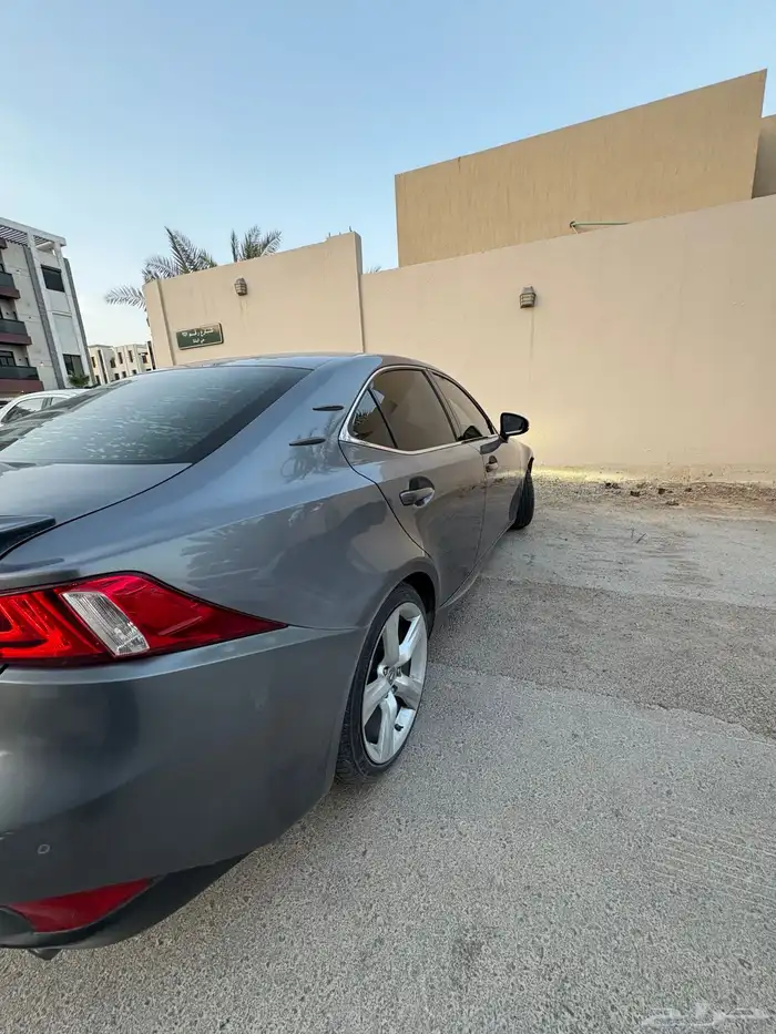 لكزس is 350 4