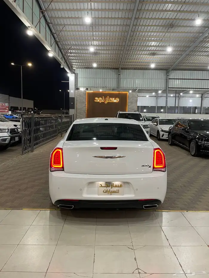 كرايسلر 300s موديل 2021 فل كامل 6