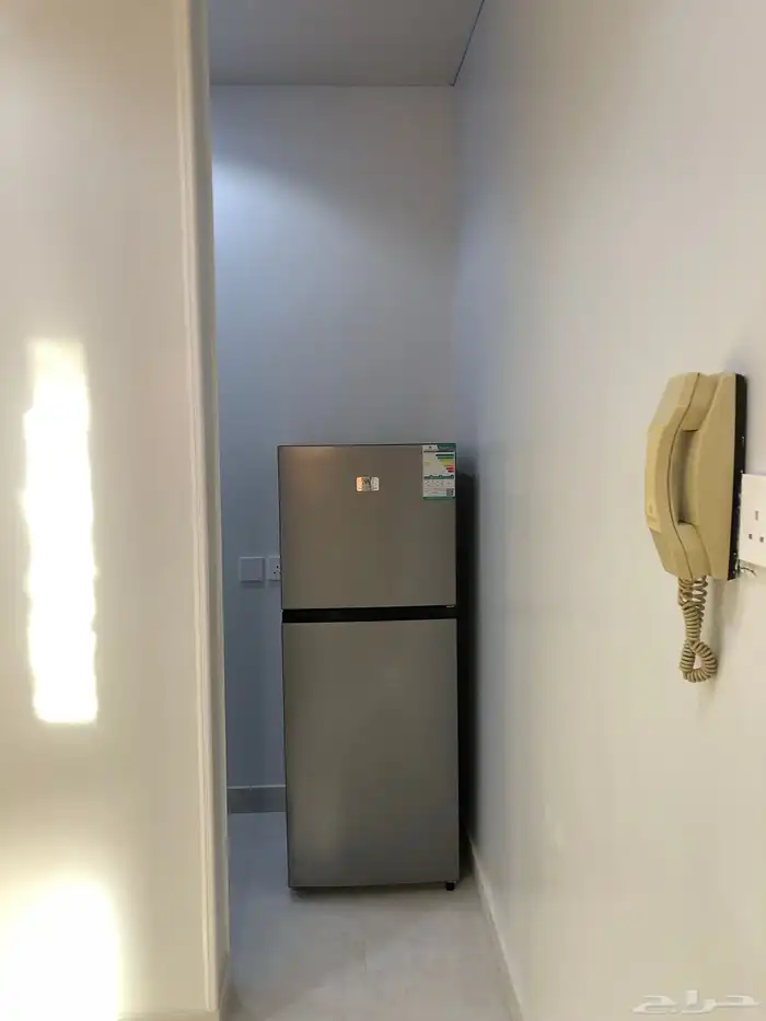 شقة مفروشة وصغيرة وأرضية بمدخل خاص للإيجار 4