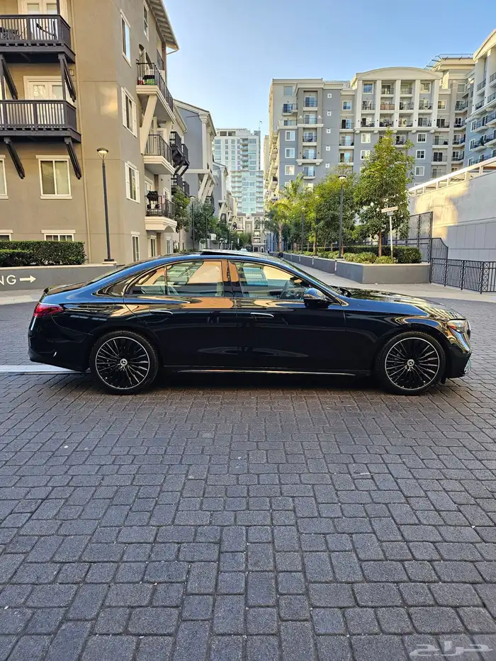 مرسيدس بنز E350 2024 8