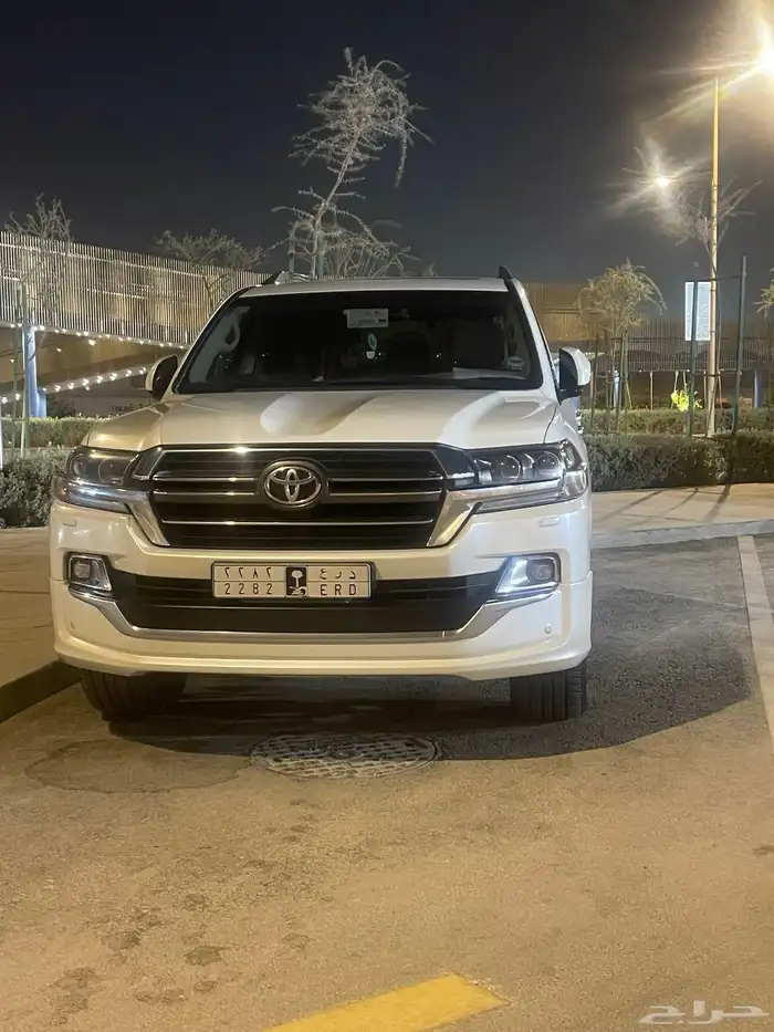 جيب لاند كروزر تورنق 2020 10
