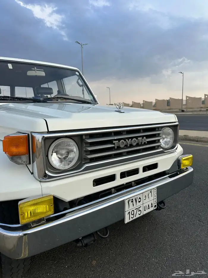 ربع 94 ماشي 200 نضيف جدا نادر اخوه 5